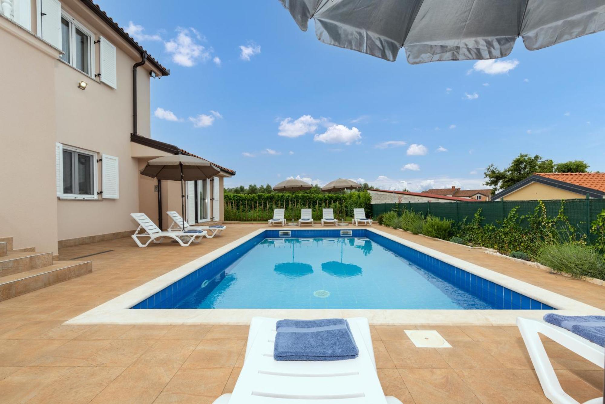 Villa Buroli With Pool, Sauna And Jacuzzi Exteriör bild