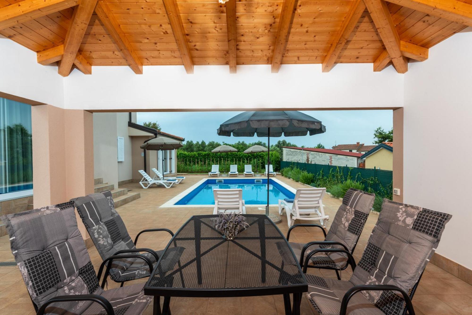 Villa Buroli With Pool, Sauna And Jacuzzi Exteriör bild